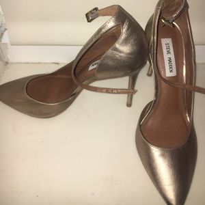 Gold Steve Madden heels